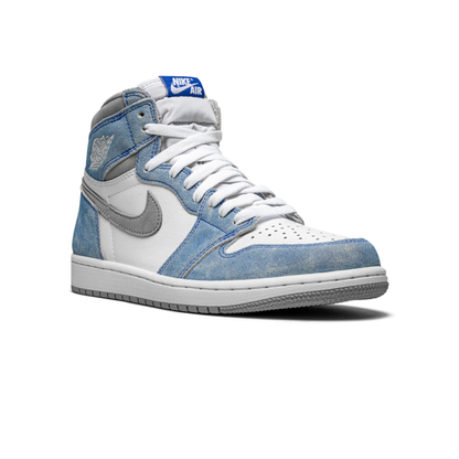 Air Jordan 1 High Hyper Royal